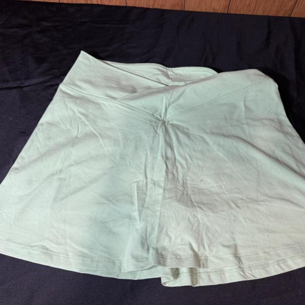 Light green Victoria's Secret cotton mini skort Size XL